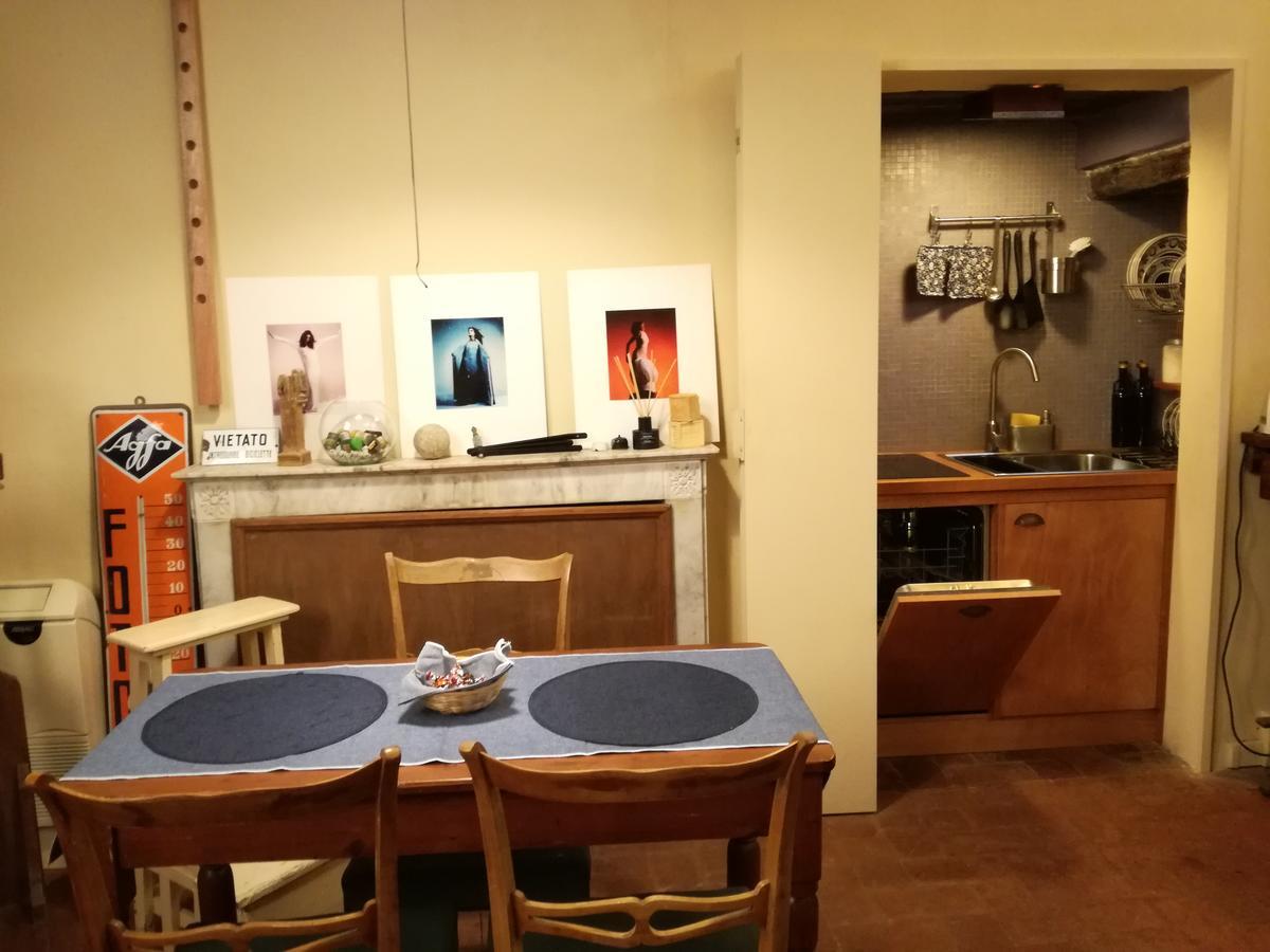 Hotel La Terrazza Del Fotografo Lukka Zewnętrze zdjęcie
